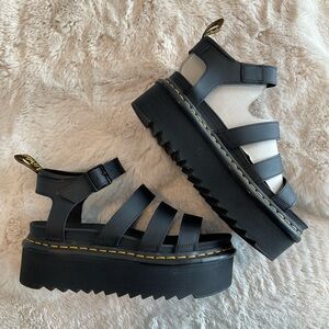 DR.MARTENS BLAIRE QUAD HYDRO SANDAL Size 10 Platform